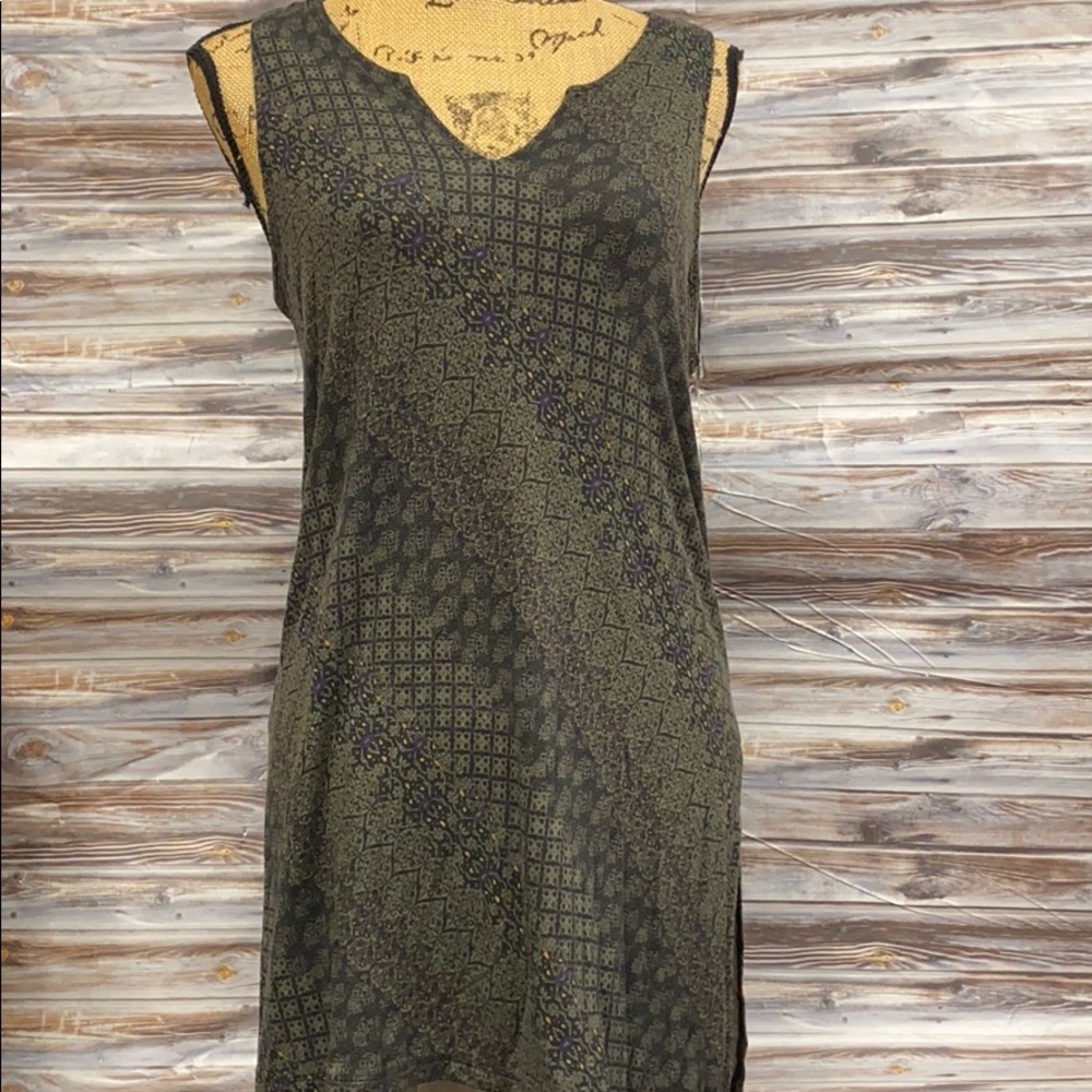Gaiam Tank Top- HM7